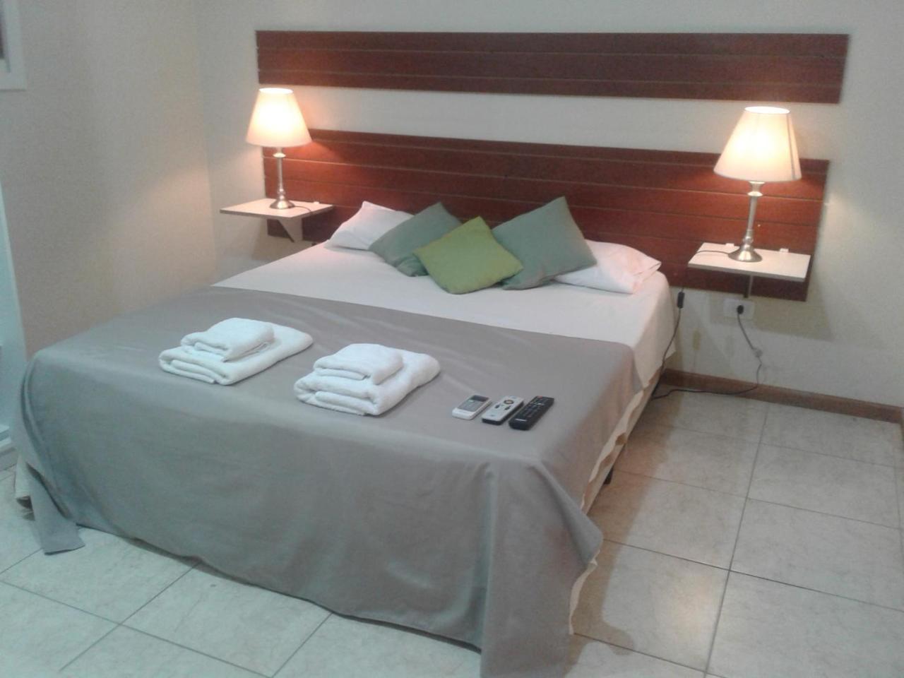 Apart Hotel Savona Капила дел Монте Екстериор снимка